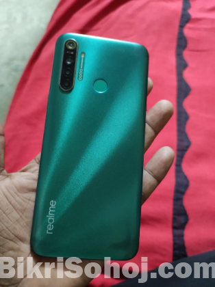 Realme 5i